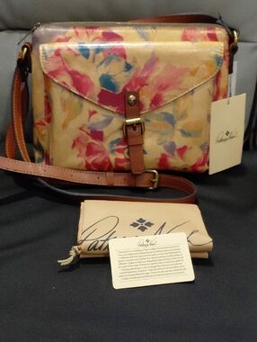 PATRICIA NASH AVELLINO CROSSBODY